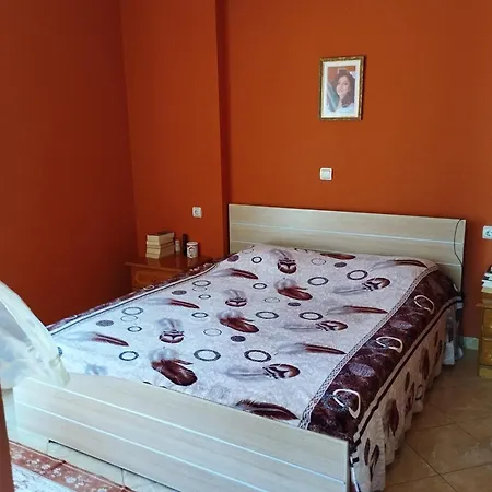Shtepi Verore Ne Appartement